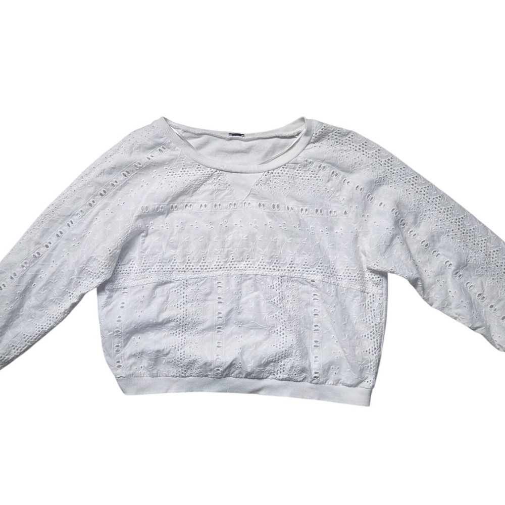 Pimkie White Eyelet Lace Long Sleeve Top Cozy Soft Coquette Feminine Crewneck